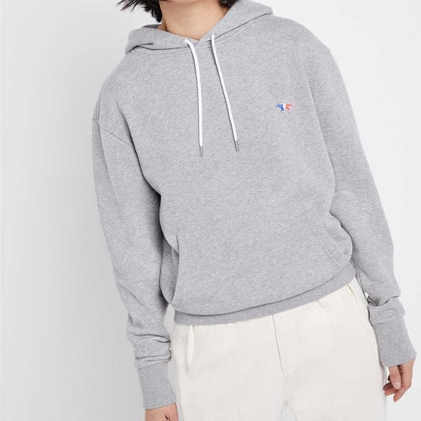 men's and women's long sleeve hooded sweatshirt, simple, with fox embroidery, tight drawstring, unisex, cotton, three colors, autu, Black
men's and women's long sleeve hooded sweatshirt, simple, with fox embroidery, tight drawstring, unisex, cotton, three colors, autu, Black