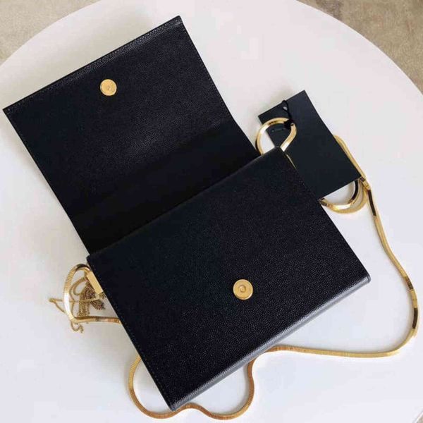 7a+fashion the latest version graceful bag 593122yd cover body inside and outside pure cowhide there's plenty of space beautiful joker1
7a+fashion the latest version graceful bag 593122yd cover body inside and outside pure cowhide there's plenty of space beautiful joker1