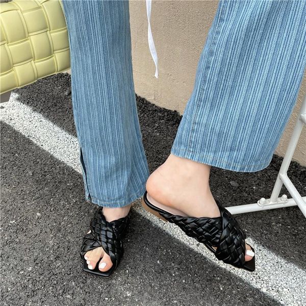 slippers zar a woman 2021 shoes summer luxury fashion square toe women sandals flat-heeled beach chaussure femme plus, Black
slippers zar a woman 2021 shoes summer luxury fashion square toe women sandals flat-heeled beach chaussure femme plus, Black