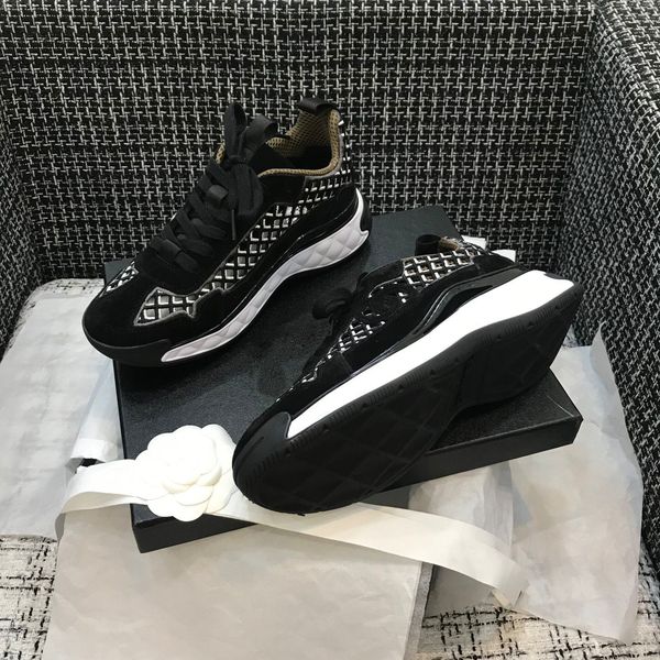 2021 fashion paris shoes slippers comfortable and antiskid sneaker triple s casual dad for mens beige black sports shoe q1, Red;white
2021 fashion paris shoes slippers comfortable and antiskid sneaker triple s casual dad for mens beige black sports shoe q1, Red;white
