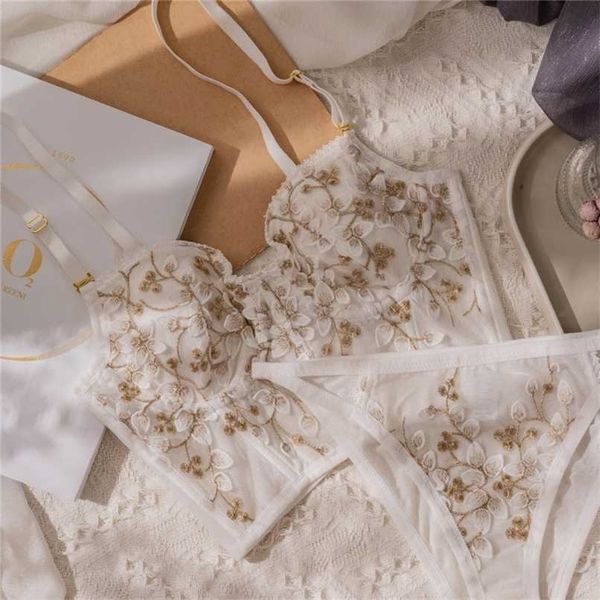 embroidery lace flowers french underwear body shaping push up bra set romantic white lingerie bras and panties set 211104, Red;black
embroidery lace flowers french underwear body shaping push up bra set romantic white lingerie bras and panties set 211104, Red;black