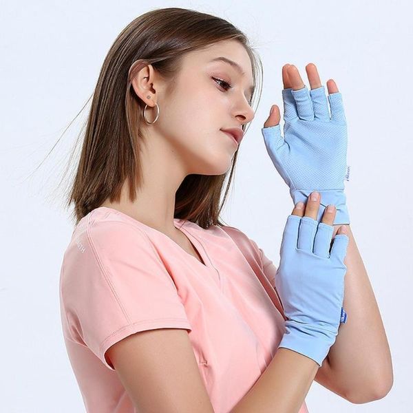 ice silk sunscreen gloves outdoor driving and riding half-finger cold feeling non-slip breathable anti-ultraviolet sports sleeve cycling, Black
ice silk sunscreen gloves outdoor driving and riding half-finger cold feeling non-slip breathable anti-ultraviolet sports sleeve cycling, Black