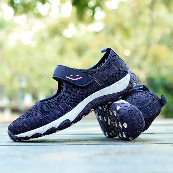 2021 women men running shoes outdoor sports sneakers black red blue grey purple size eur 35-41 code 67-1803
2021 women men running shoes outdoor sports sneakers black red blue grey purple size eur 35-41 code 67-1803