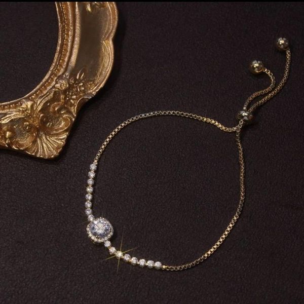 charm bracelets sparkling zircon inlaid gold plated chain bracelet for women girls french style elegant jewelry adjustable, Golden;silver
charm bracelets sparkling zircon inlaid gold plated chain bracelet for women girls french style elegant jewelry adjustable, Golden;silver