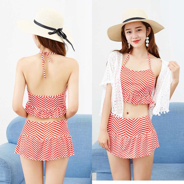 beach bikini swimsuit three piece small fresh lace blouse flat angle skirt spring swimsuit, White;black
beach bikini swimsuit three piece small fresh lace blouse flat angle skirt spring swimsuit, White;black