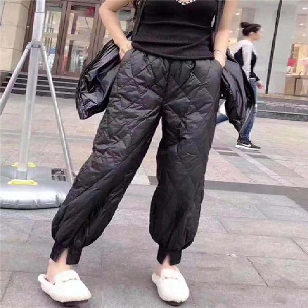 women's pants & capris autumn winter korea fashion women elastic waist loose thicken warm cotton rhombus plaid casual straight s529, Black;white
women's pants & capris autumn winter korea fashion women elastic waist loose thicken warm cotton rhombus plaid casual straight s529, Black;white