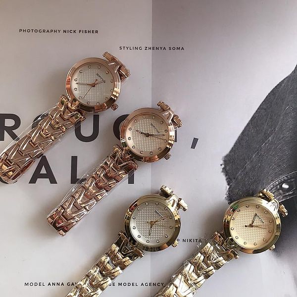 wristwatches unique design v-shaped stainless steel ladies watch brand fashion women watches quartz dress casual wristwatch, Slivery;brown
wristwatches unique design v-shaped stainless steel ladies watch brand fashion women watches quartz dress casual wristwatch, Slivery;brown