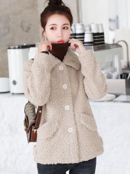 women's jackets winter imitate lambswool coat fashion single breasted pockets thick short elegant clothes female overcoat, Black;brown
women's jackets winter imitate lambswool coat fashion single breasted pockets thick short elegant clothes female overcoat, Black;brown