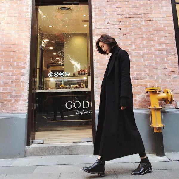 women's wool & blends hepburn jacket 2021 winter mid length super long over knee thickening black slim fitting woolen coat girl
women's wool & blends hepburn jacket 2021 winter mid length super long over knee thickening black slim fitting woolen coat girl