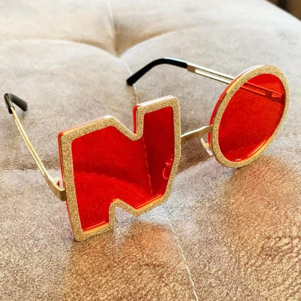 sunglasses 2021 fashion diamond womens metal no sun glasses female eyewear uv400, White;black
sunglasses 2021 fashion diamond womens metal no sun glasses female eyewear uv400, White;black