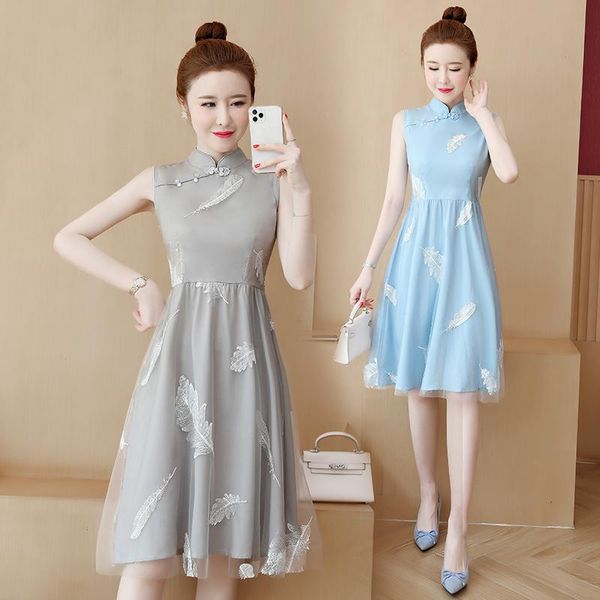 chinese stand-up collar feather embroidery sleeveless improved womens cheongsam dress simple sweet pure color women zipper casual dresses, Black;gray
chinese stand-up collar feather embroidery sleeveless improved womens cheongsam dress simple sweet pure color women zipper casual dresses, Black;gray