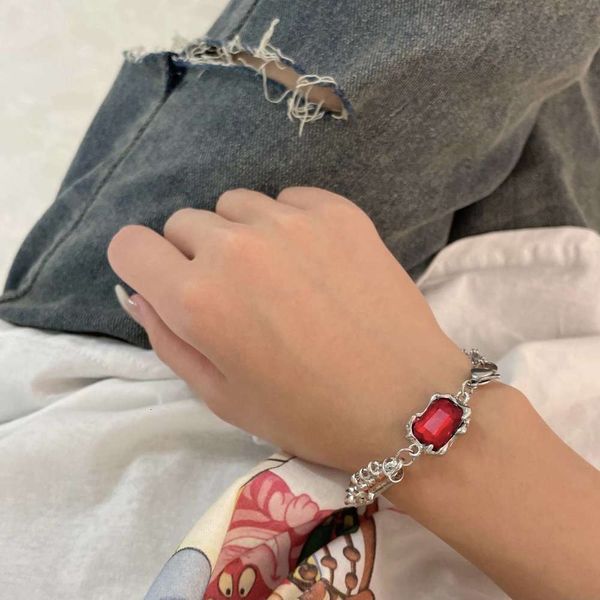 ins red coiled bracelet japanese and korean design sense stitching chain bracelet female silver plated jewelry, Golden;silver
ins red coiled bracelet japanese and korean design sense stitching chain bracelet female silver plated jewelry, Golden;silver