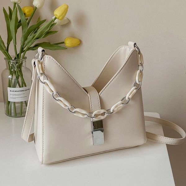 evening bags v-shaped opening ladies messenger bag pu leather shoulder for women 2021 fashion chains female underarm luxury handbags
evening bags v-shaped opening ladies messenger bag pu leather shoulder for women 2021 fashion chains female underarm luxury handbags