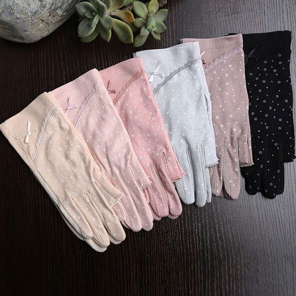 five fingers gloves 1 pairs breathable mittens women anti-uv anti-slip cotton stretch driving bow lace fingerless, Blue;gray
five fingers gloves 1 pairs breathable mittens women anti-uv anti-slip cotton stretch driving bow lace fingerless, Blue;gray