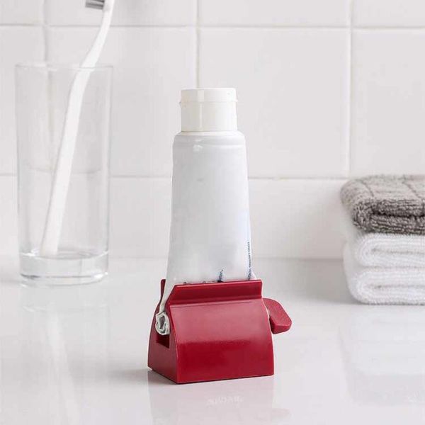 multifunctional toothpaste squeezer clip-on holder facial cleanser bathroom accessories toothbrush holders
multifunctional toothpaste squeezer clip-on holder facial cleanser bathroom accessories toothbrush holders