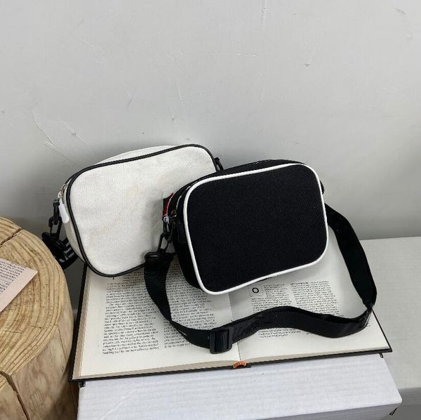 men crossbody bag classic shoulder bags multi-function phone pocket messenger sports handbags personal anti-theft purse
men crossbody bag classic shoulder bags multi-function phone pocket messenger sports handbags personal anti-theft purse