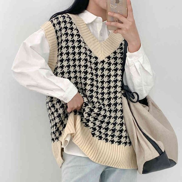 women's sweaters women houndstooth casual sweater vest with sleeveless v-sleeveless autumn jumper crocheted korean style pullover loose, White;black
women's sweaters women houndstooth casual sweater vest with sleeveless v-sleeveless autumn jumper crocheted korean style pullover loose, White;black