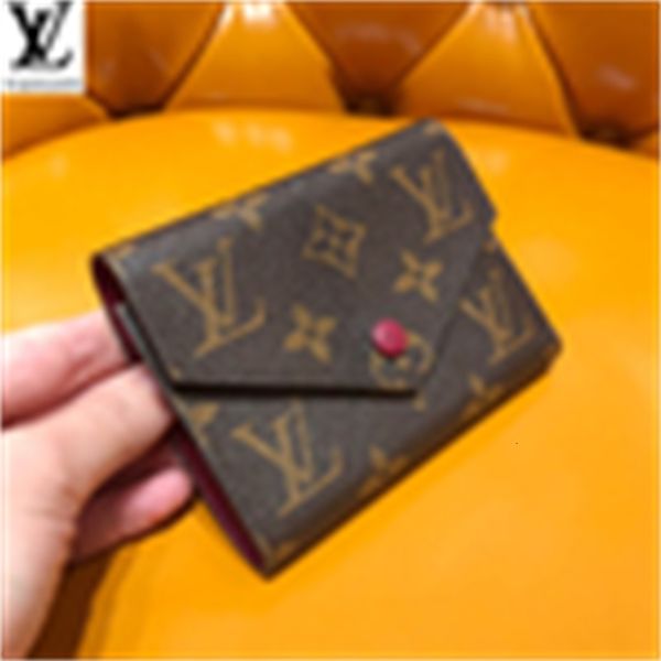 clutches brand designer chain luxury aido purse purple tri-fold wallets short section wallet victorine beanie compact wallet m41938 evening
clutches brand designer chain luxury aido purse purple tri-fold wallets short section wallet victorine beanie compact wallet m41938 evening