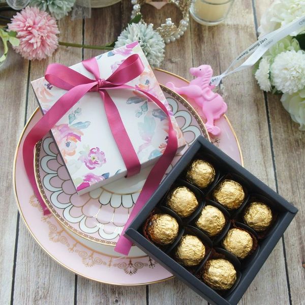 gift wrap 13.1*13.1*3.5cm water color flower theme 10 set chocolate paper box valentine's day christmas birthday gifts pack storage box
gift wrap 13.1*13.1*3.5cm water color flower theme 10 set chocolate paper box valentine's day christmas birthday gifts pack storage box