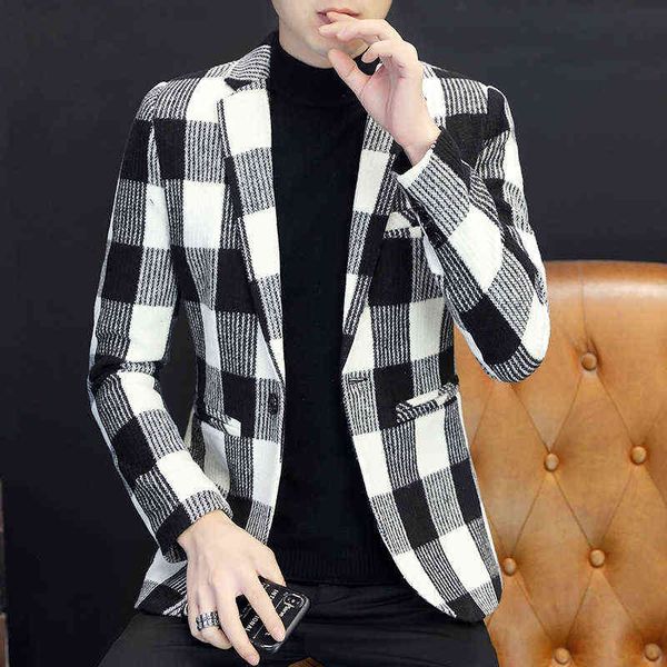 luxury suits blaze autumn and winter men's casual korean fashion handsome thick lattice small suit slim single wtern coat, Black
luxury suits blaze autumn and winter men's casual korean fashion handsome thick lattice small suit slim single wtern coat, Black