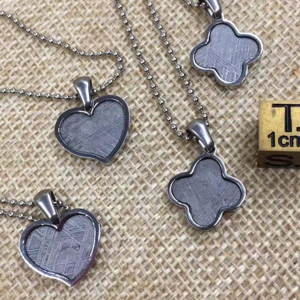 1pcs rare falling stone meteorite necklace sweden m iron muonionalusta ladies pendant party holiday gift for girls favor
1pcs rare falling stone meteorite necklace sweden m iron muonionalusta ladies pendant party holiday gift for girls favor