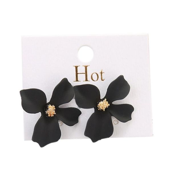 earrings 2021 metal round korean flower small fresh stud pendant modern jewelry, Golden;silver
earrings 2021 metal round korean flower small fresh stud pendant modern jewelry, Golden;silver