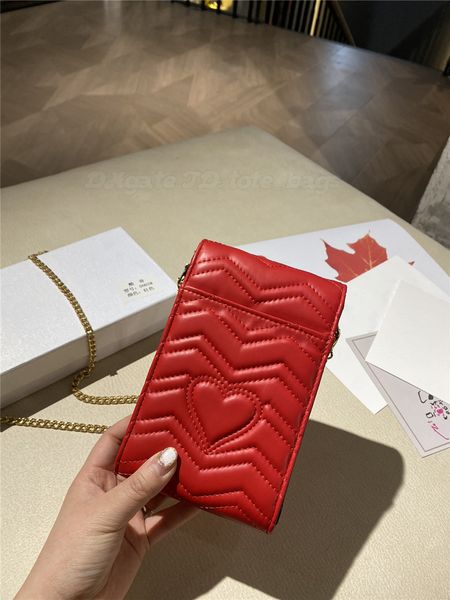 2021 luxury designer women leather handbag casual coin purses bag interior slot pocket wallet plain shopping baguette cylindrical clutch wal, Red;black
2021 luxury designer women leather handbag casual coin purses bag interior slot pocket wallet plain shopping baguette cylindrical clutch wal, Red;black