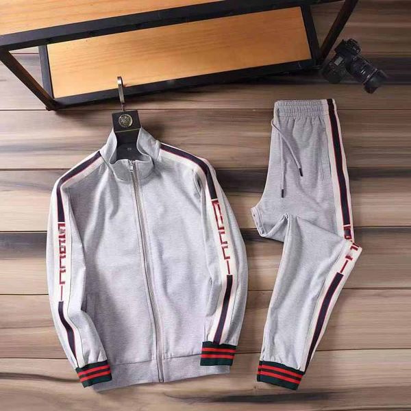 2021 Luxury designer Tracksuit Causal Men Women Suits Fleece Sweatsuits Sport Jogger Autumn Winter Hooded Hoodies Pants Sportwear Tracksuits, Gray
2021 Luxury designer Tracksuit Causal Men Women Suits Fleece Sweatsuits Sport Jogger Autumn Winter Hooded Hoodies Pants Sportwear Tracksuits, Gray
