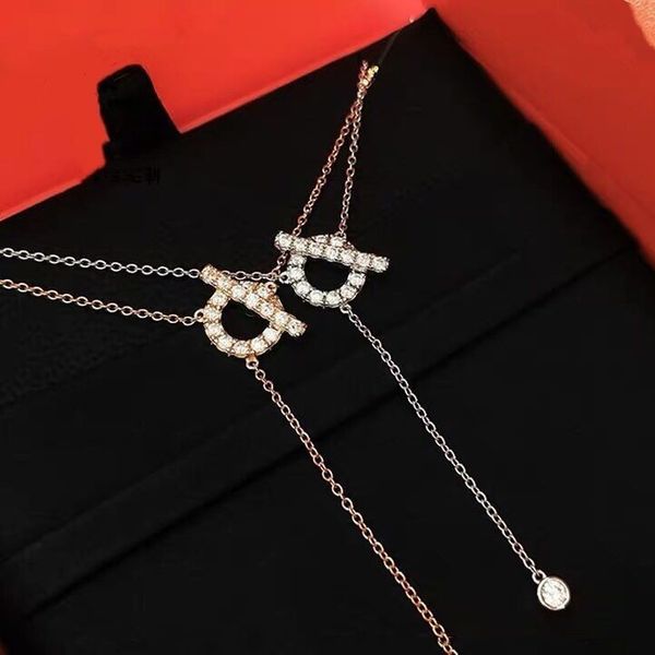 h family's high-end pig nose necklace, 18k gold plated in sterling silver, same h full diamond clavicle chain