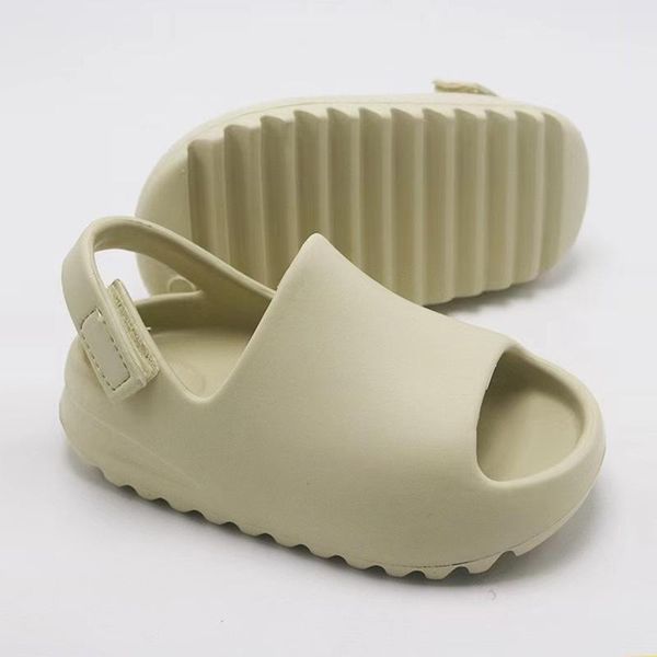sandals children's summer 2021 kids shoes baby toddler boys girls foam beach slides bone resin children lightweight water, Black;red
sandals children's summer 2021 kids shoes baby toddler boys girls foam beach slides bone resin children lightweight water, Black;red