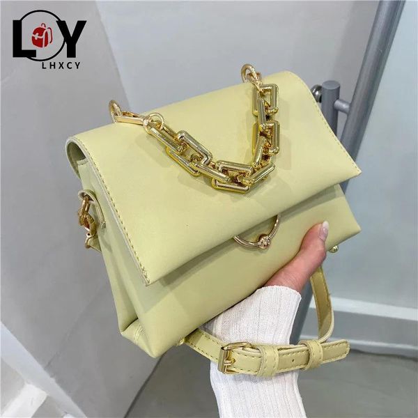 high capacity chain pu leather clamshell crossbody bags fashion all-match travel designer bag casual luxury for women shoulder
high capacity chain pu leather clamshell crossbody bags fashion all-match travel designer bag casual luxury for women shoulder