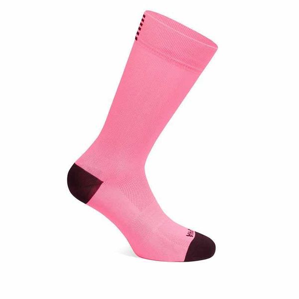 sports socks 1pair men anti slip seamless cycling integral moulding high-tech bike sock compression bicycle outdoor running sport, Black
sports socks 1pair men anti slip seamless cycling integral moulding high-tech bike sock compression bicycle outdoor running sport, Black
