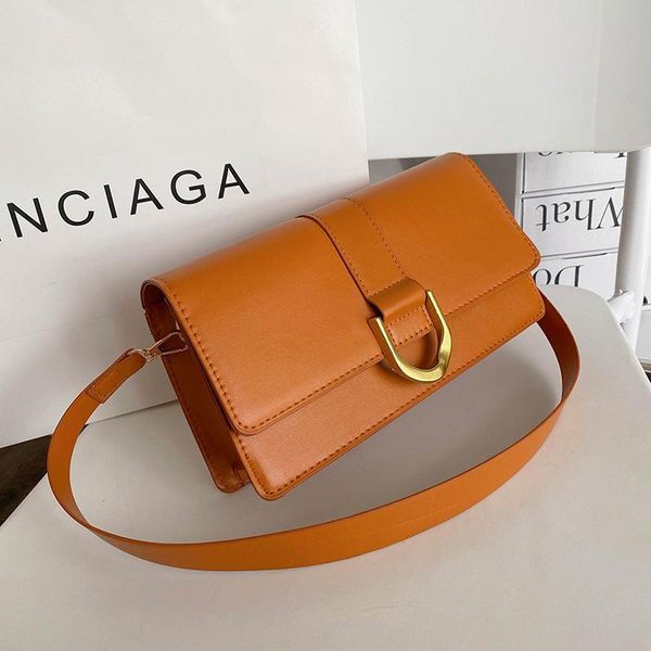 brand designer pu leather women's shoulder bag retro simple handbag small flap crossbody bags
brand designer pu leather women's shoulder bag retro simple handbag small flap crossbody bags