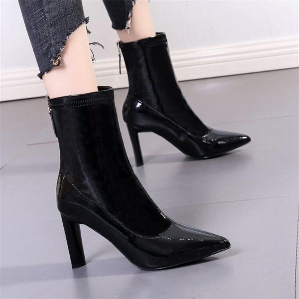 boots black high-heeled women's british style 2021 winter thin medium pointed thick heel
boots black high-heeled women's british style 2021 winter thin medium pointed thick heel