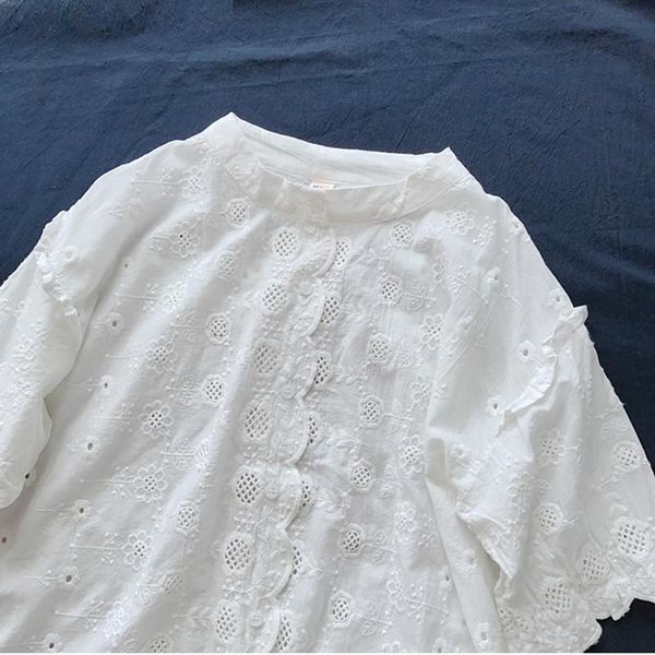 women's t-shirt lamtrip unique floral hollow out embroidery short sleeve stand collar cotton women 2021 summer, White
women's t-shirt lamtrip unique floral hollow out embroidery short sleeve stand collar cotton women 2021 summer, White