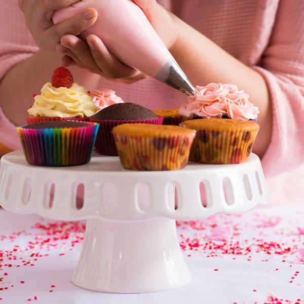 cake turntable pastry tube fondant smoother scrapers baking supplies dishes tray 72pcs/set & tools
cake turntable pastry tube fondant smoother scrapers baking supplies dishes tray 72pcs/set & tools