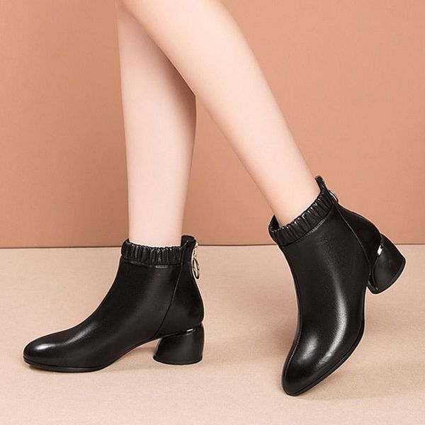 boots big size square heels woman ankle 2021 winter begie ruffles dress shoes pointed toe booties mid heeled botas mujer 8769g, Black
boots big size square heels woman ankle 2021 winter begie ruffles dress shoes pointed toe booties mid heeled botas mujer 8769g, Black