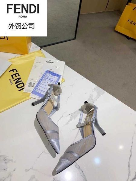 pumps men designer slides luxury women high loafers heels sandals slippers mules ballerinas sneakers dress shoes v6kq, Black;white
pumps men designer slides luxury women high loafers heels sandals slippers mules ballerinas sneakers dress shoes v6kq, Black;white