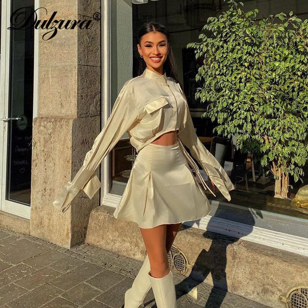 satin women 2 piece set long sleeve crop blouse lace up mini pleated skirt streetwear elegant 2021 summer clothes outfit, Black;white
satin women 2 piece set long sleeve crop blouse lace up mini pleated skirt streetwear elegant 2021 summer clothes outfit, Black;white