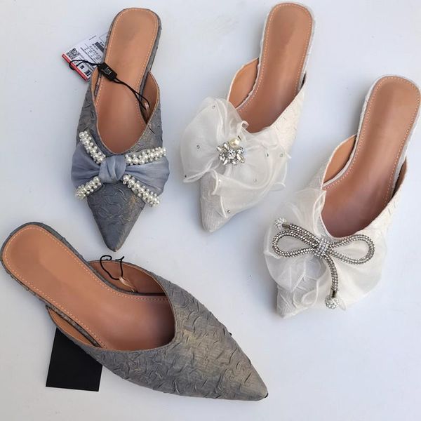 slippers shoes woman 2021 soft butterfly-knot glitter slides pointed toe flock pantofle comfort jelly flat bonded leather bu, Black
slippers shoes woman 2021 soft butterfly-knot glitter slides pointed toe flock pantofle comfort jelly flat bonded leather bu, Black