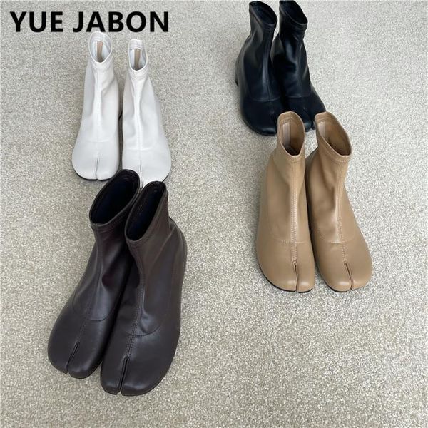 boots women split toe ankle pu leather black white round heels lady shoes woman ninja tabi female
boots women split toe ankle pu leather black white round heels lady shoes woman ninja tabi female