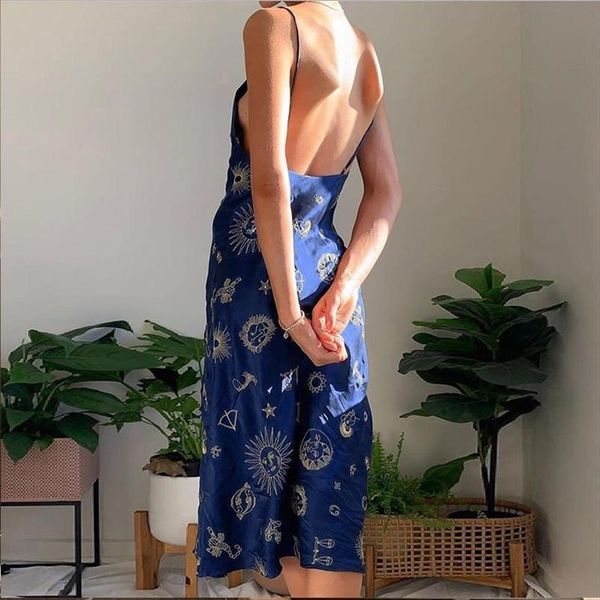 sun constellation backless strap summer womens dress v neck casual vintage satin blue female, Black;gray
sun constellation backless strap summer womens dress v neck casual vintage satin blue female, Black;gray