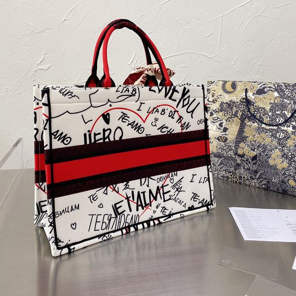 luxury bags oversize tote bag three-dimensional embroidery tiger purse designer women handbags checker plaid flower evening party shopping m
luxury bags oversize tote bag three-dimensional embroidery tiger purse designer women handbags checker plaid flower evening party shopping m