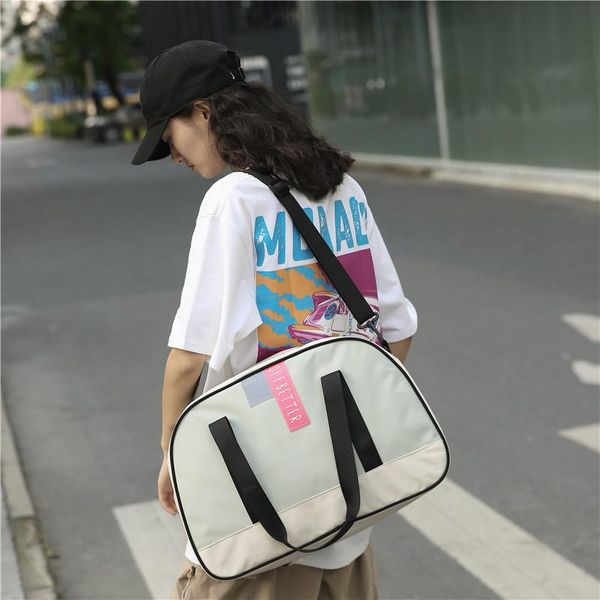 outdoor bags portable lightweight luggage bag large capacity sports travel shoulder backpack fitness men woman
outdoor bags portable lightweight luggage bag large capacity sports travel shoulder backpack fitness men woman