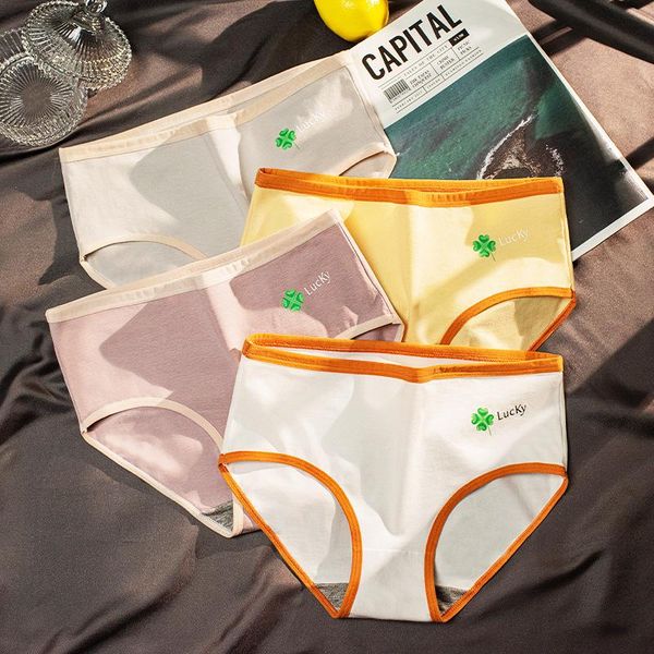women's panties 2021 underwears middle waist girl student briefs autumn ladies underwear cotton lucky grass l/xl seamless, Black;pink
women's panties 2021 underwears middle waist girl student briefs autumn ladies underwear cotton lucky grass l/xl seamless, Black;pink