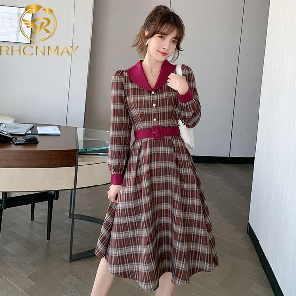 2021 winter new doll collar long-sleeved patchwork knitting plaids dress single breasted bow sashes women vintage elegant dressswimwear bath, Black;gray
2021 winter new doll collar long-sleeved patchwork knitting plaids dress single breasted bow sashes women vintage elegant dressswimwear bath, Black;gray