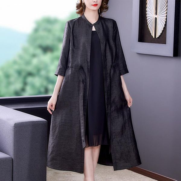 women's trench coats 2021 autumn black turtle pattern real silk gambiered guangdong dress elegant slimming long coat, Tan;black
women's trench coats 2021 autumn black turtle pattern real silk gambiered guangdong dress elegant slimming long coat, Tan;black