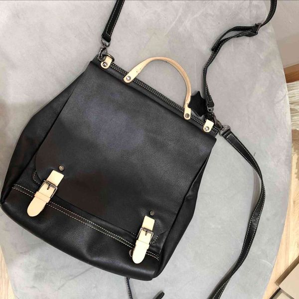 genuine handmade leather double shoulder bag single shoulder hand messenger bag three ladies
genuine handmade leather double shoulder bag single shoulder hand messenger bag three ladies