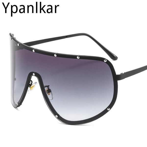sunglasses one piece women men fashion big frame wind goggles vintage eyeglasses with nails driving uv400, White;black
sunglasses one piece women men fashion big frame wind goggles vintage eyeglasses with nails driving uv400, White;black