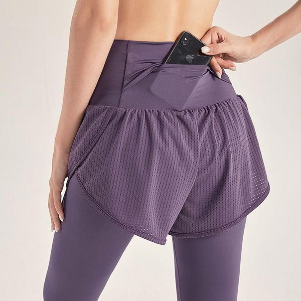 yoga outfit shorts women autumn two-piece pants women's elastic running sports high waist pantalones cortos de mujer
yoga outfit shorts women autumn two-piece pants women's elastic running sports high waist pantalones cortos de mujer
